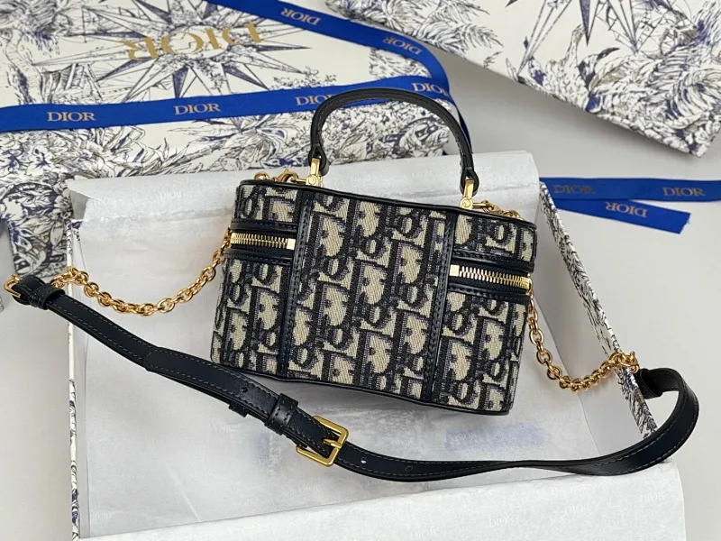 All Categories Official Website "Brand Women's Bags" Women's Bags 💙 DIOR 2025 New DIOR Crossbody Bag