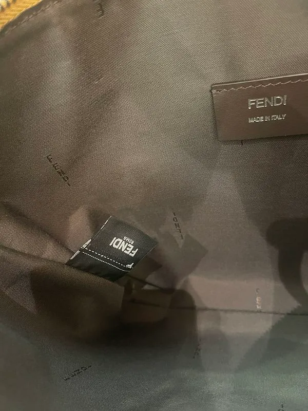 All categories Fendi men's bags (Fendi) Fendi original single 7vA604
