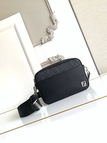 All Categories Fendi Men's Bags (Fendi) Fendi Original Order 7m0286 New