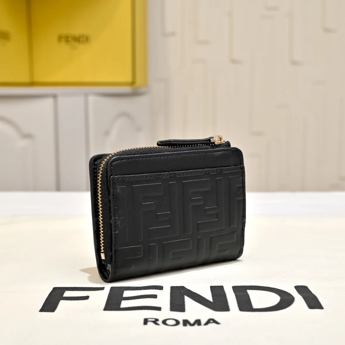 All Categories Fendi Wallet (Fendi) Fendi 33202