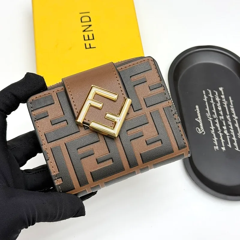 All Categories Fendi Wallet (Fendi) Fendi V08