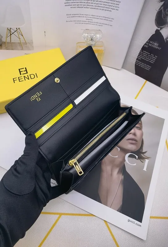 All Categories Fendi Wallet (Fendi) Fendi 8569