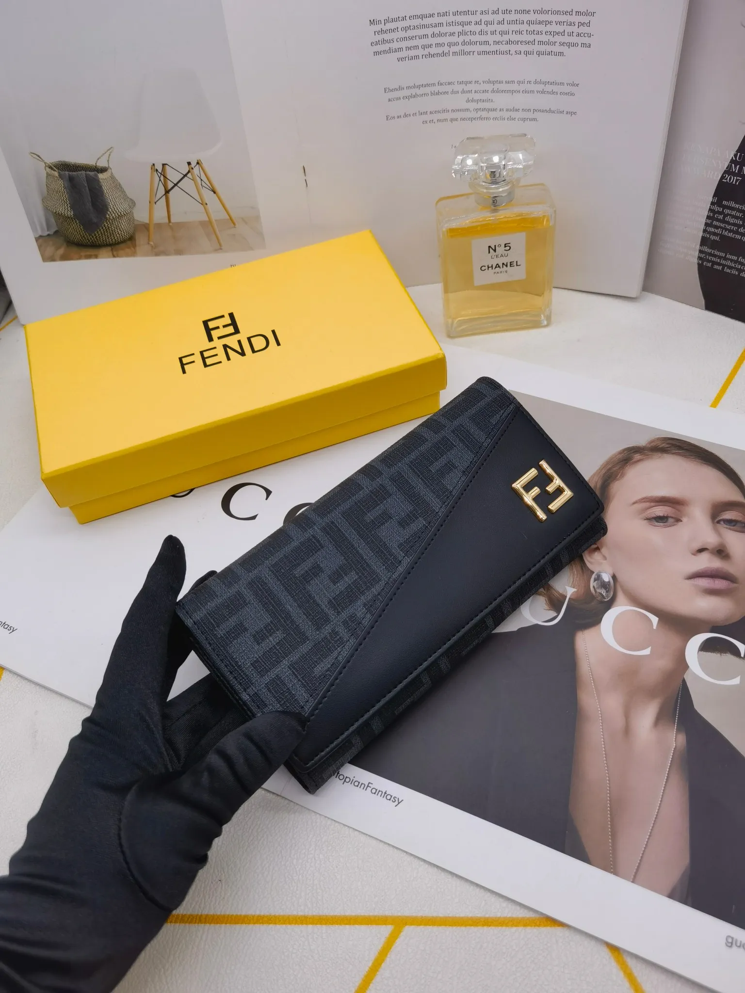 All Categories Fendi Wallet (Fendi) Fendi 8569