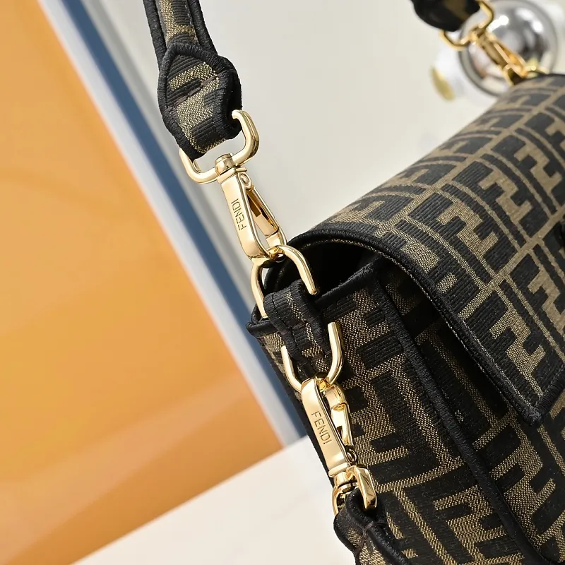 All Categories Fendi Women's Bags (Fendi) Fendi 0051 Presbyopia