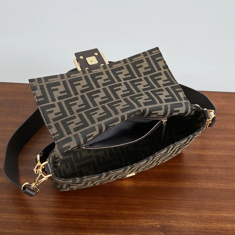 All Categories Fendi Women's Bags (Fendi) Fendi 266