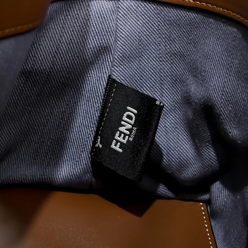 All Categories Fendi Women's Bags (Fendi) Fendi 8970