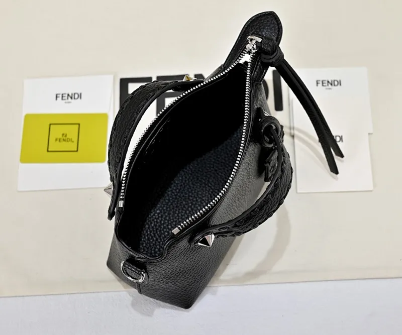 All Categories Official Website "Brand Women's Bags" Women's Bags 💙 FENDI 2025 New Fendi Crossbody Bag