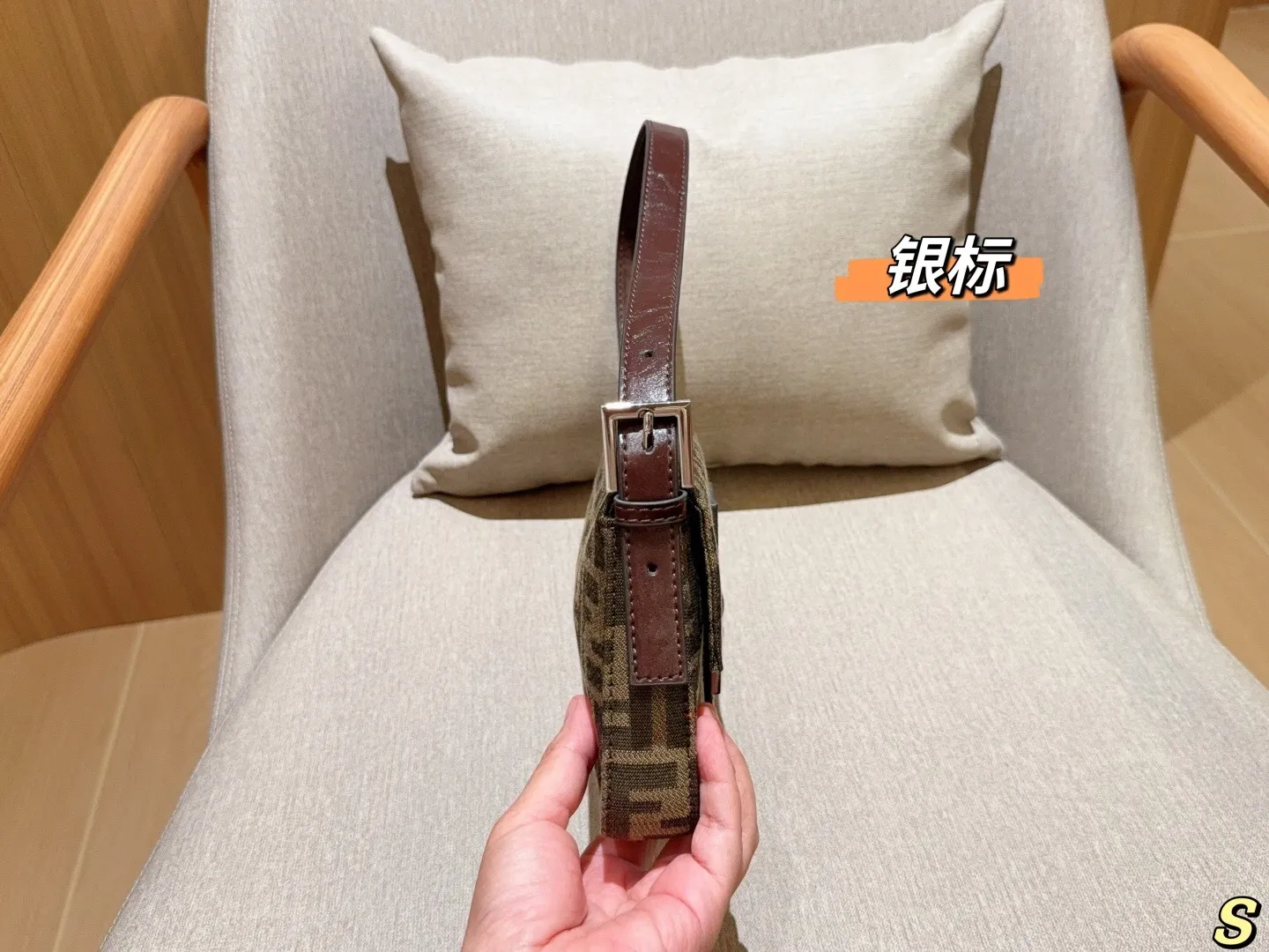 All Categories Official Website "Brand Women's Bags" Women's Bags 💙 FENDI 2025 New Fendi Underarm Bag