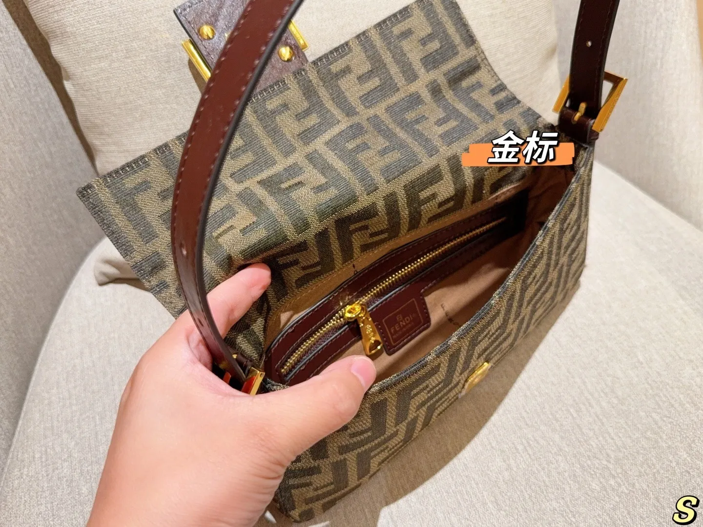 All Categories Official Website "Brand Women's Bags" Women's Bags 💙 FENDI 2025 New Fendi Underarm Bag