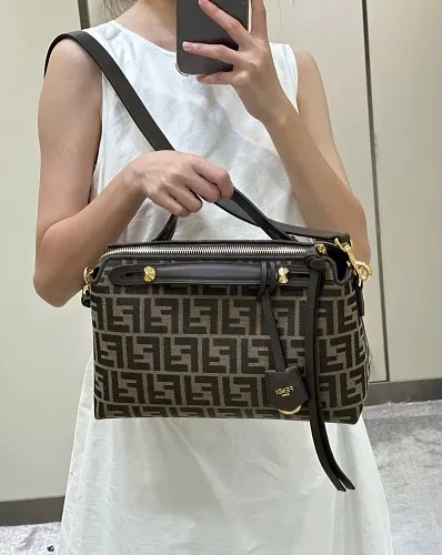 All Categories Fendi Women's Bags (Fendi) Fendi Original Order 2812