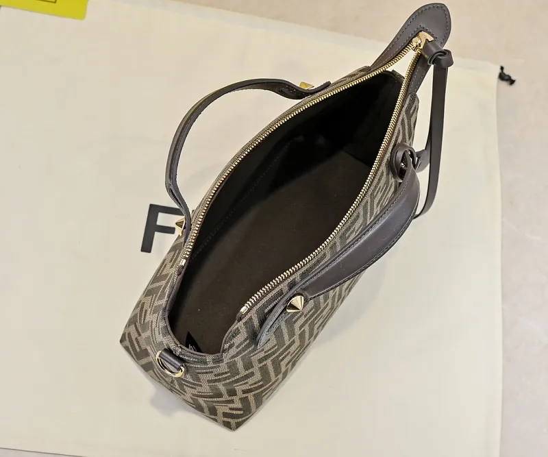 All Categories Fendi Women's Bags (Fendi) Fendi Original Order 2812