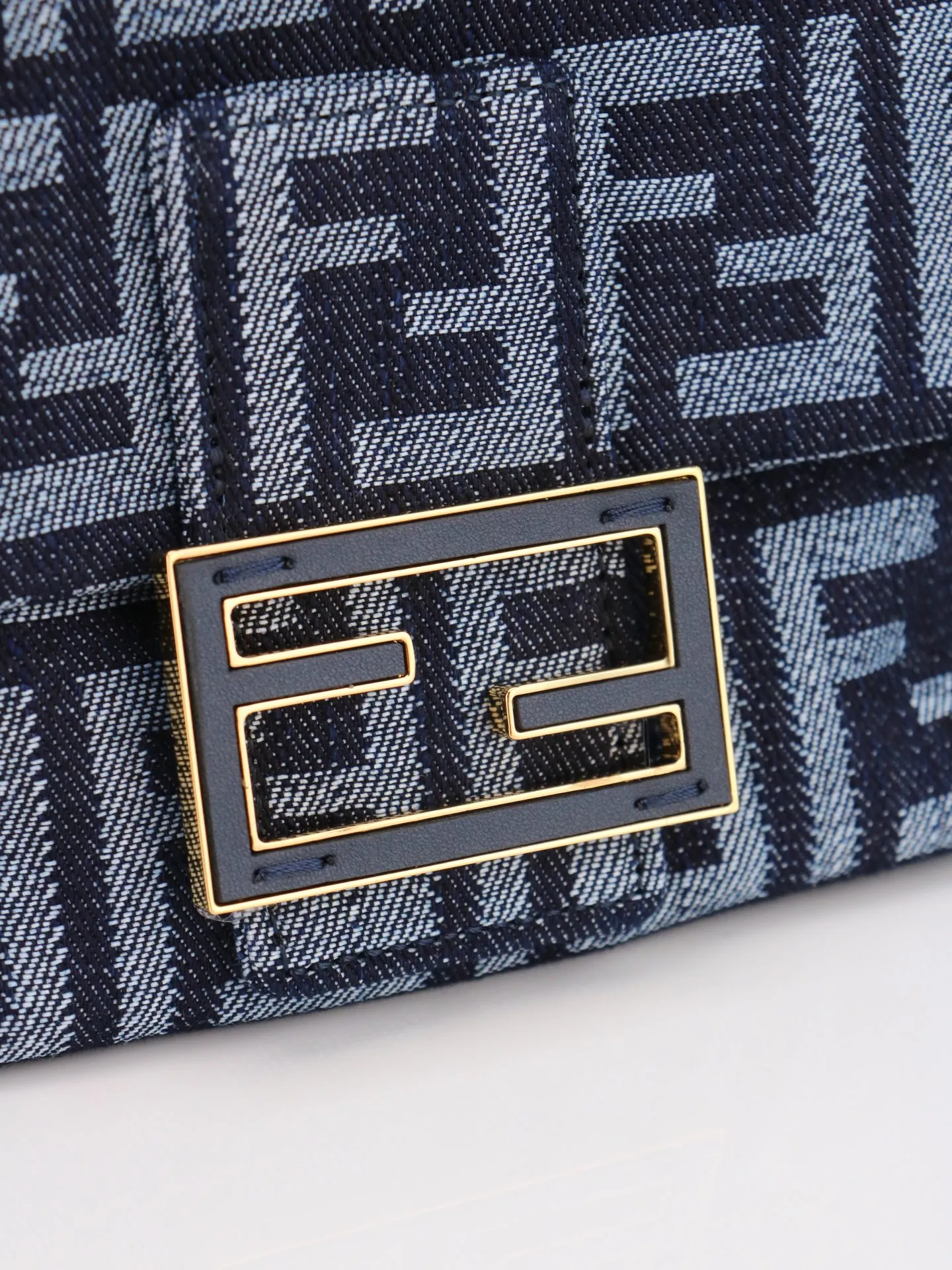 All Categories Fendi Women's Bags (Fendi) Fendi 7706