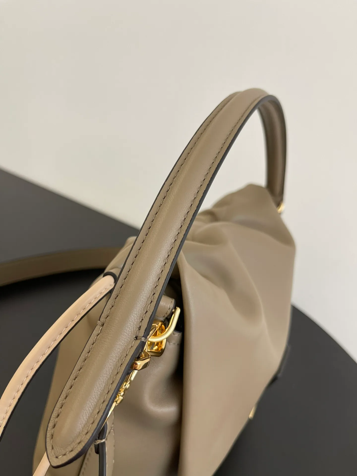 All Categories Fendi Women's Bags (Fendi) Fendi 83016