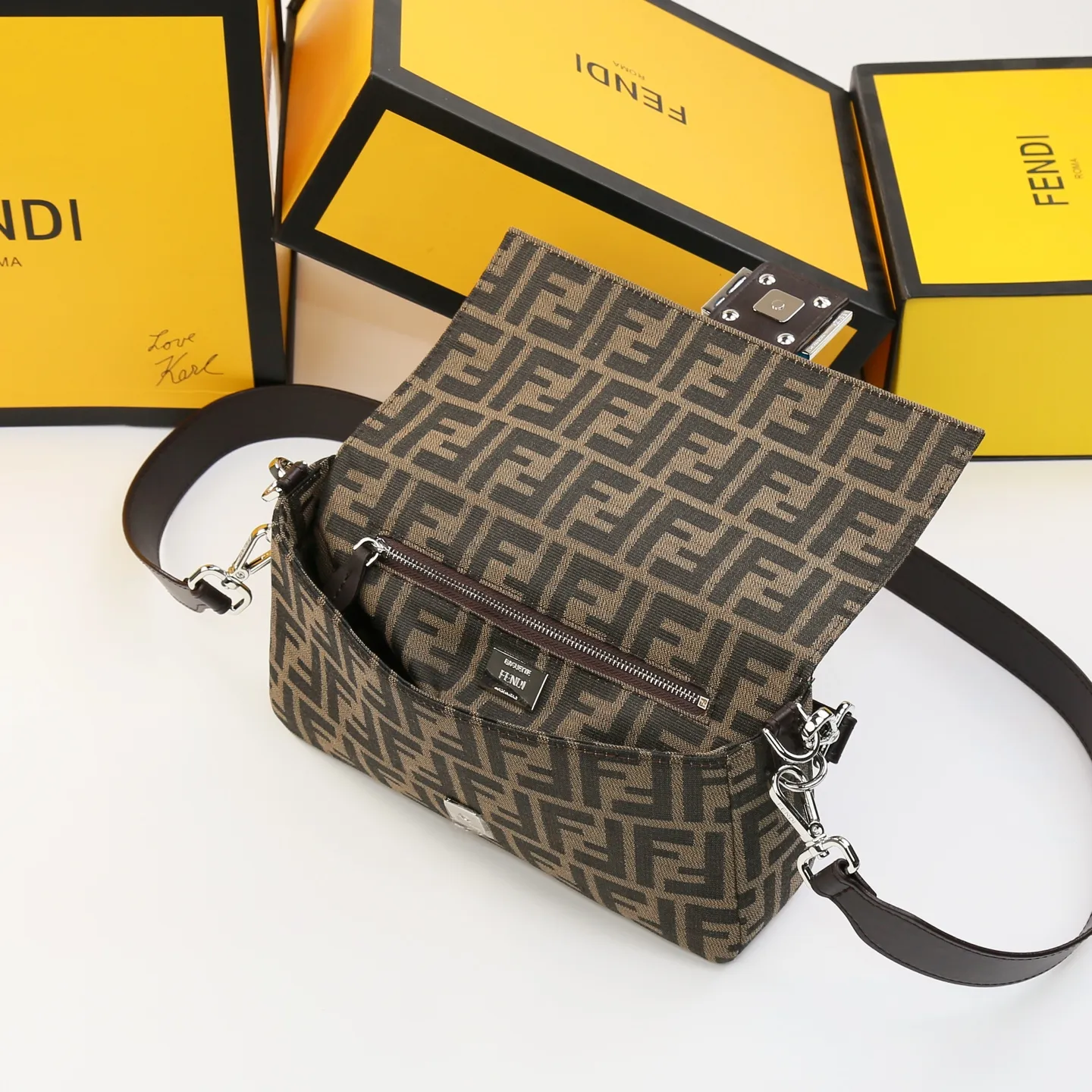 All Categories Fendi Women's Bags (Fendi) Fendi 276