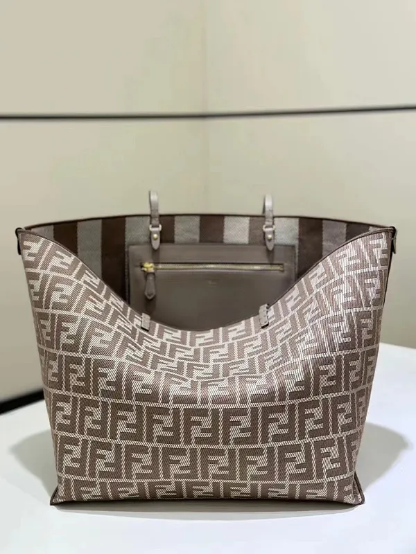 All Categories Fendi Women's Bags (Fendi) Fendi 425L