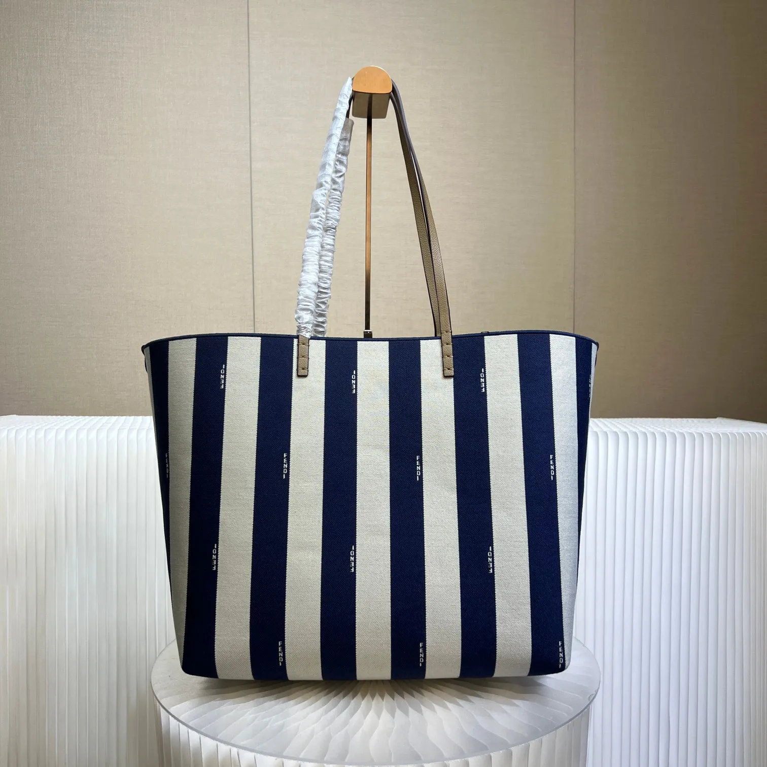 All Categories Fendi Women's Bags (Fendi) Fendi 425L