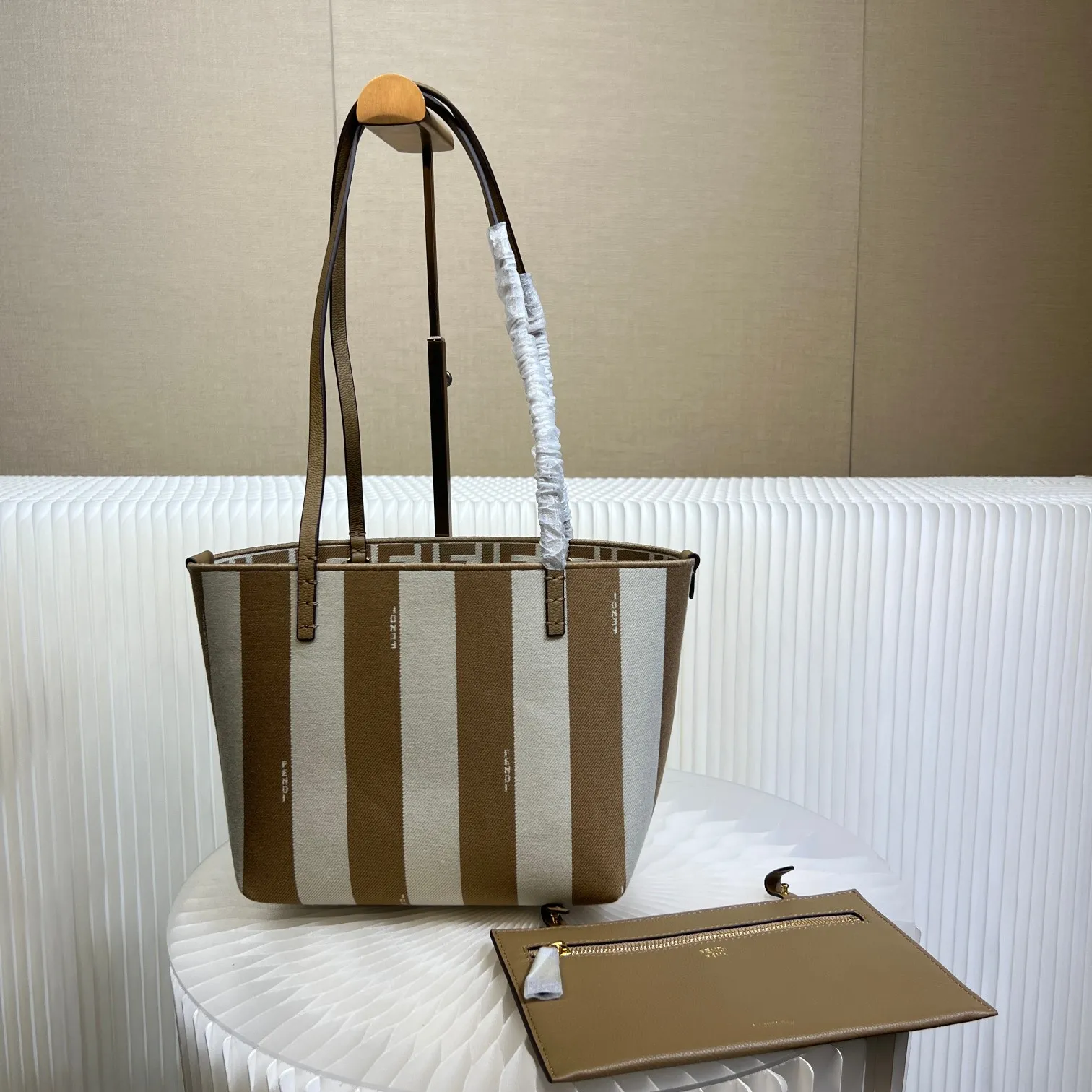 All Categories Fendi Women's Bags (Fendi) Fendi 425L