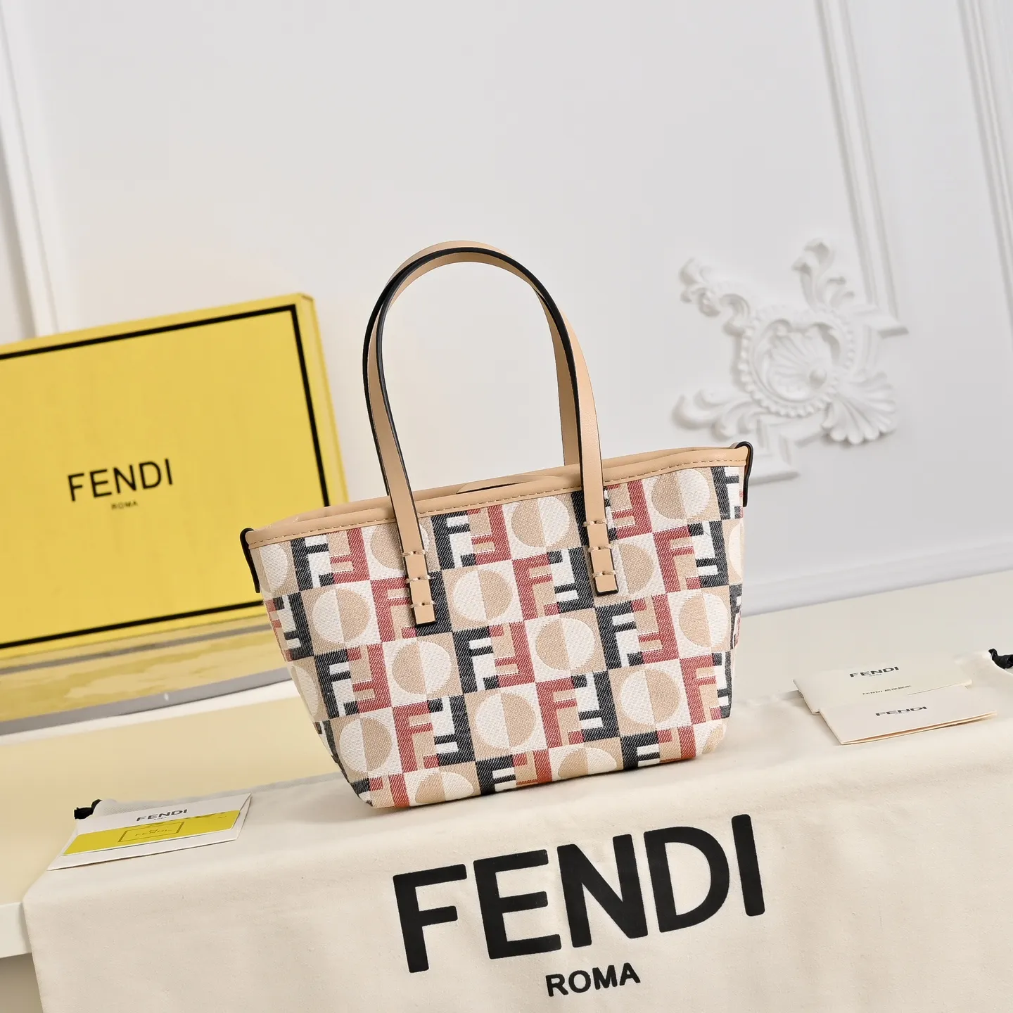 All Categories Fendi Women's Bags (Fendi) Fendi 1114