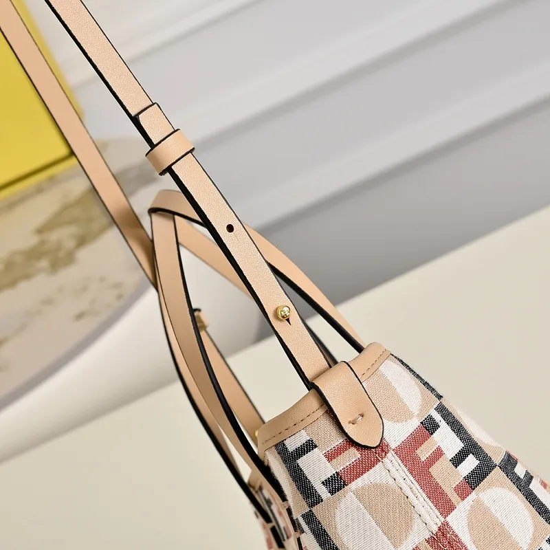 All Categories Fendi Women's Bags (Fendi) Fendi 1114