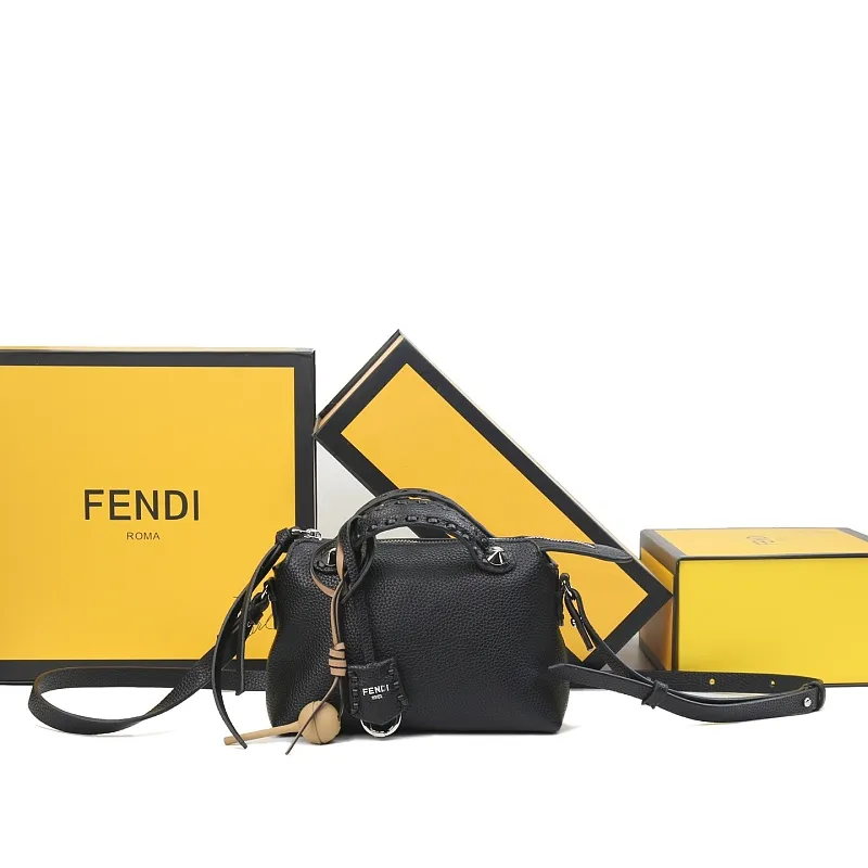 All Categories Fendi Women's Bags (Fendi) Fendi 209