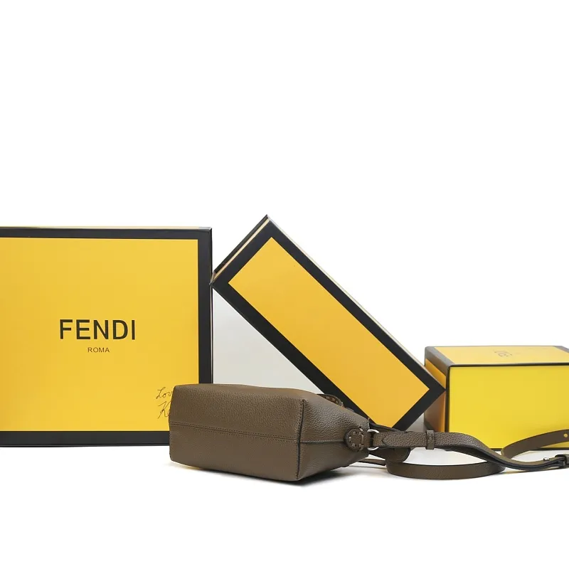 All Categories Fendi Women's Bags (Fendi) Fendi 209