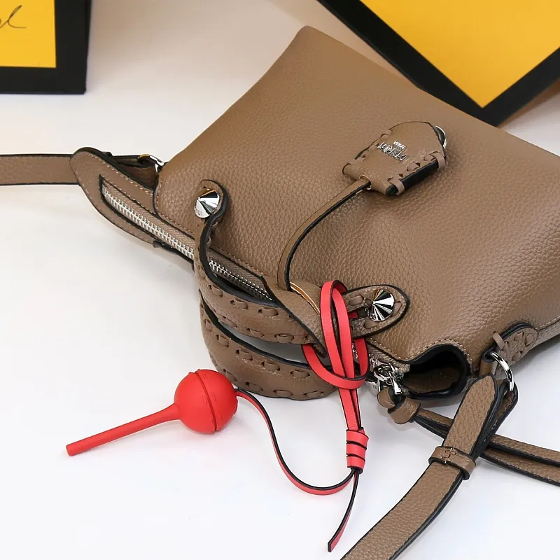 All Categories Fendi Women's Bags (Fendi) Fendi 209