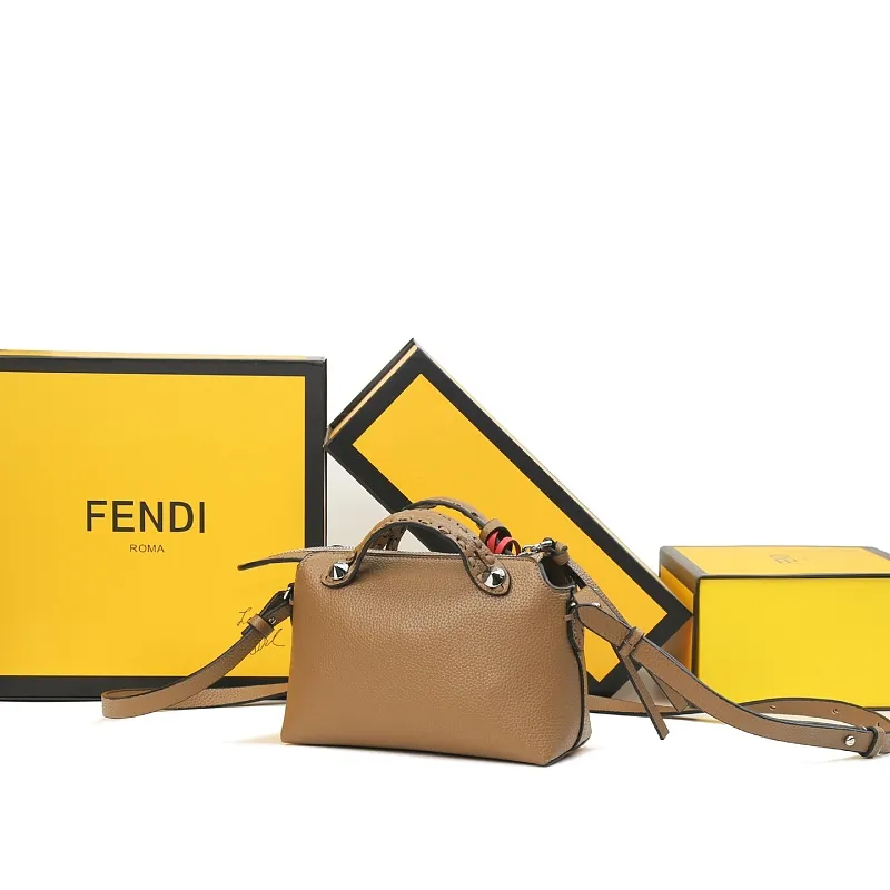 All Categories Fendi Women's Bags (Fendi) Fendi 209