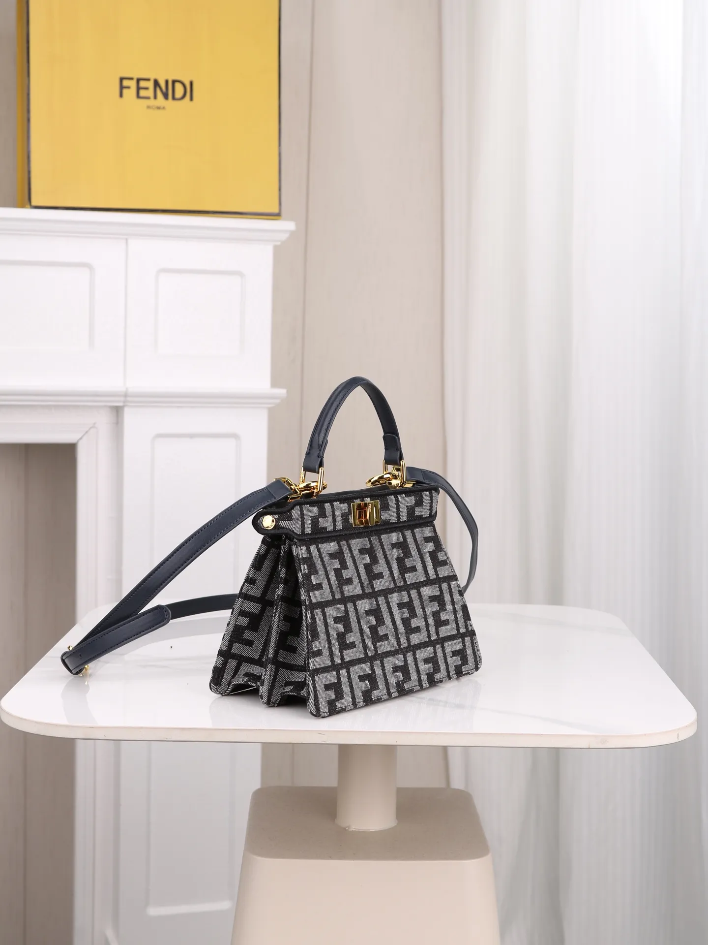 All Categories Official Website "Brand Women's Bags" Women's Bags 💙 FENDI 2026 New Fendi Crossbody Shoulder Bag