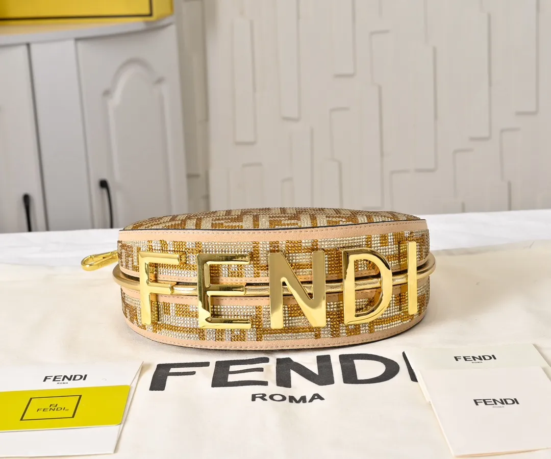 All Categories Fendi Women's Bags (Fendi) Fendi 1009
