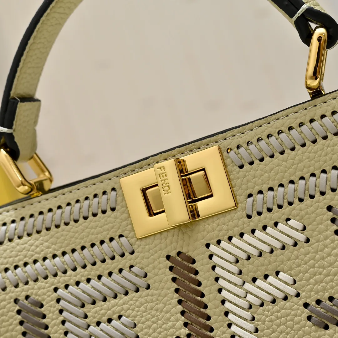 All Categories Fendi Women's Bags (Fendi) Fendi 33203