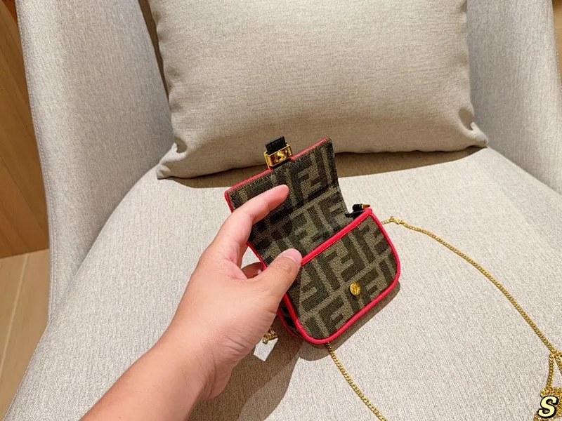 All categories Official website "Brand Women's Bags" Women's Bags 💙 FENDI 2025 new fendi mini lipstick bag coin purse