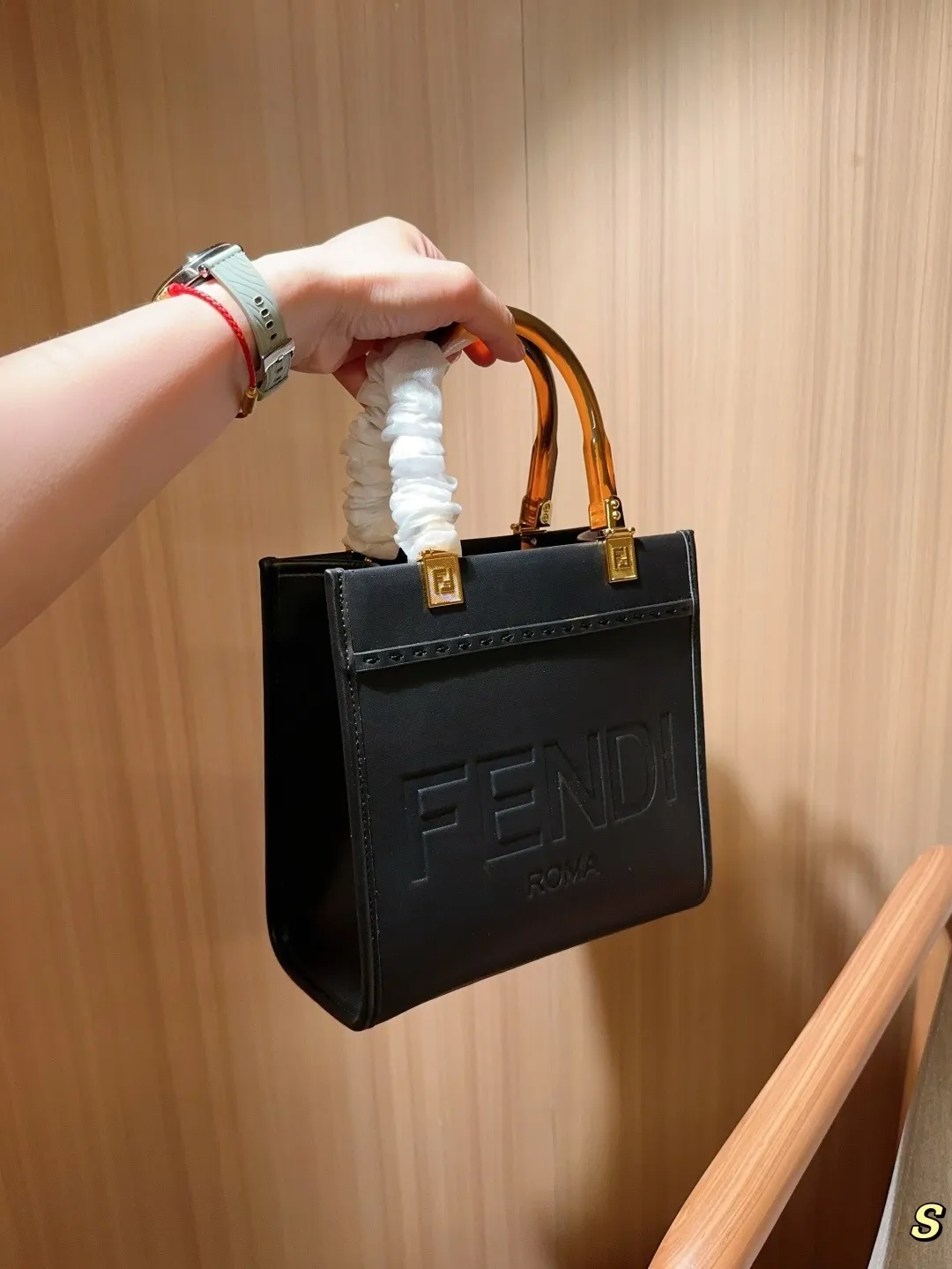 All Categories Official Website "Brand Women's Bags" Women's Bags 💙 FENDI 2025 New Fendi Handbags