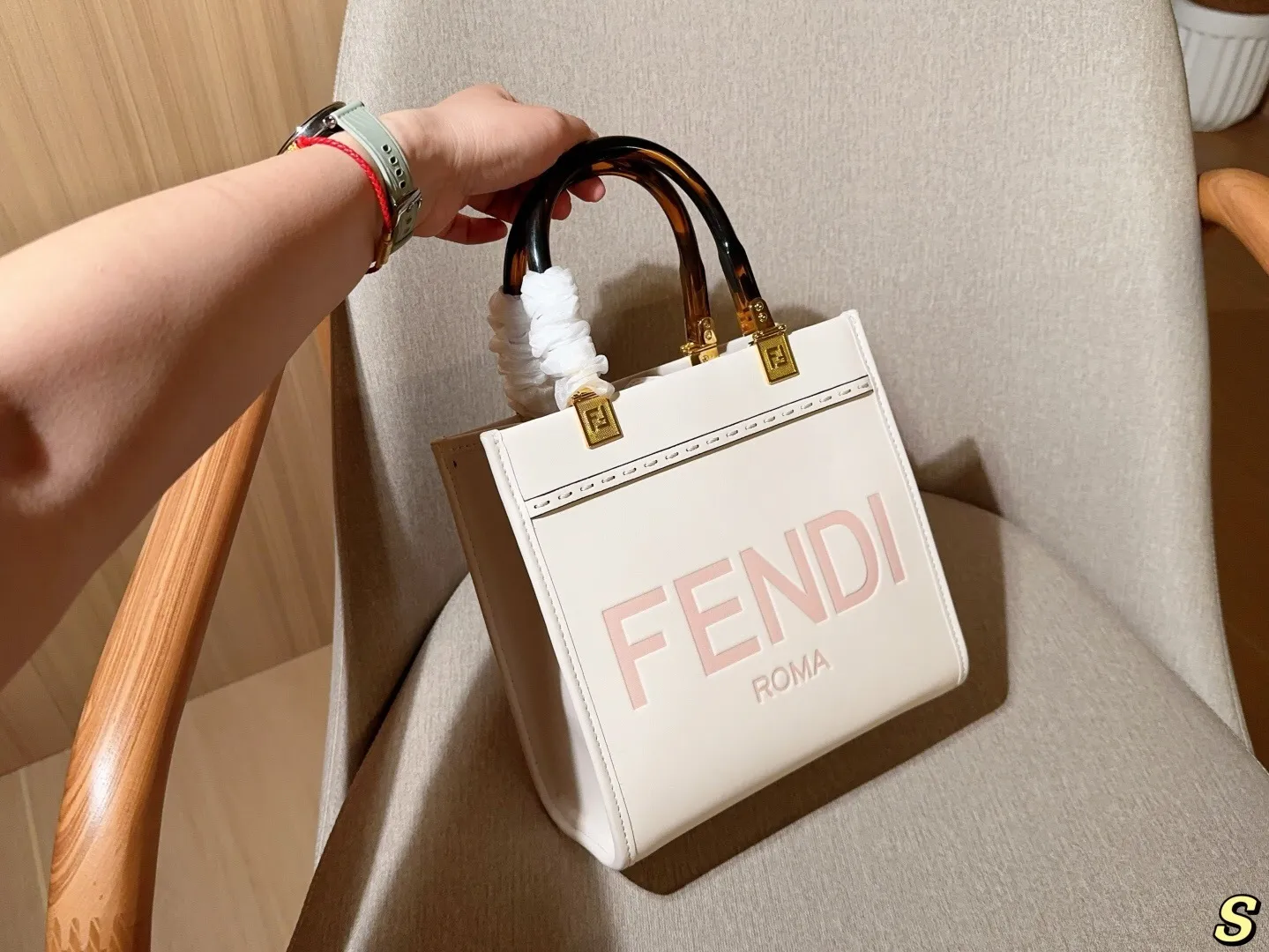 All Categories Official Website "Brand Women's Bags" Women's Bags 💙 FENDI 2025 New Fendi Handbags