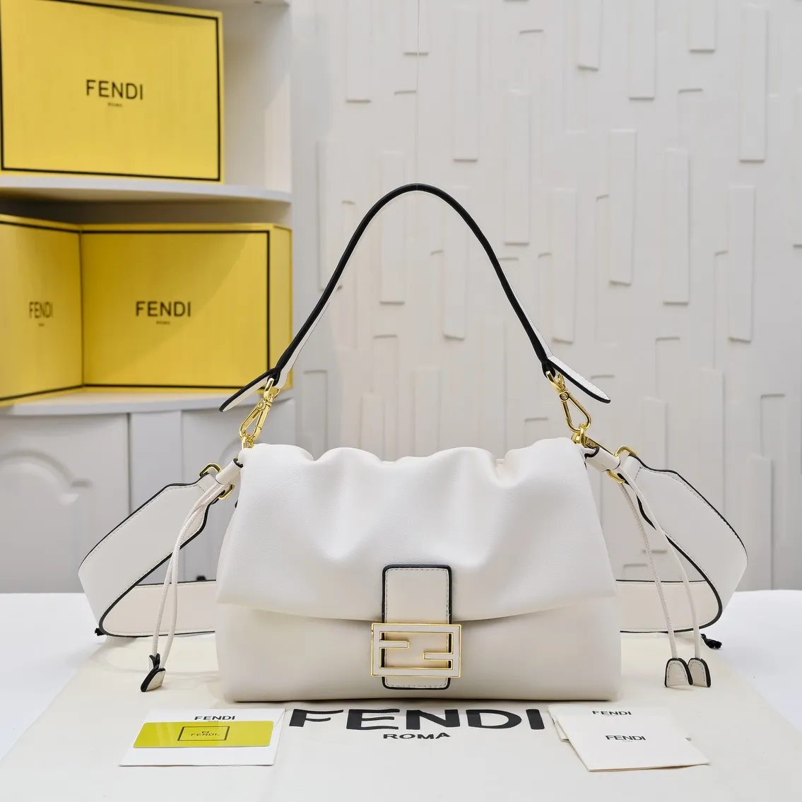 All Categories Fendi Women's Bags (Fendi) Fendi 3378