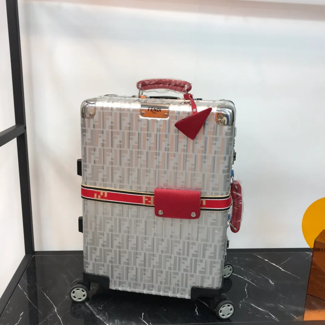 All Categories Fendi Women's Bags (Fendi) Fendi 2026