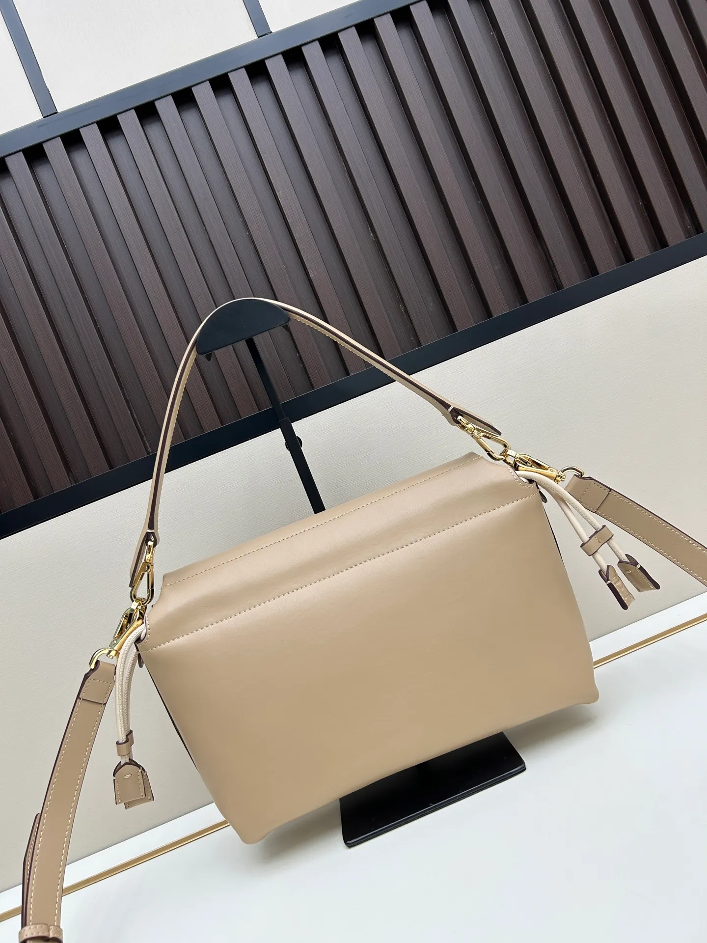 All Categories Fendi Women's Bags (Fendi) Fendi H08899