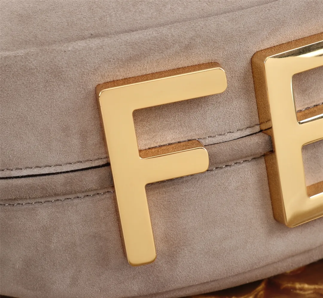 All Categories Fendi Women's Bags (Fendi) Fendi Original Size 831 Small