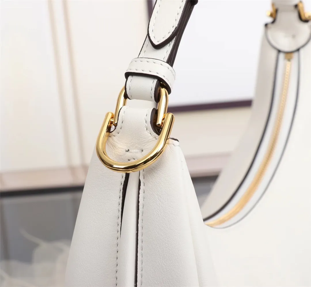 All Categories Fendi Women's Bags (Fendi) Fendi Original Size 831 Small