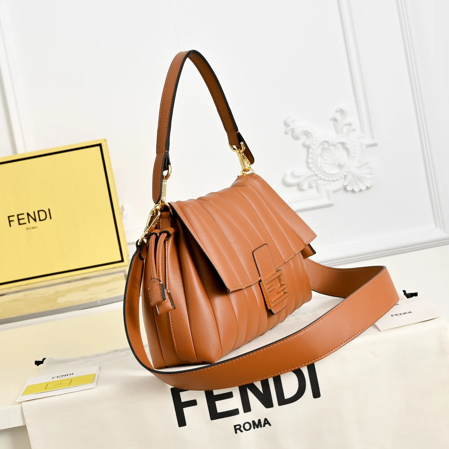 All Categories Fendi Women's Bags (Fendi) Fendi 1108