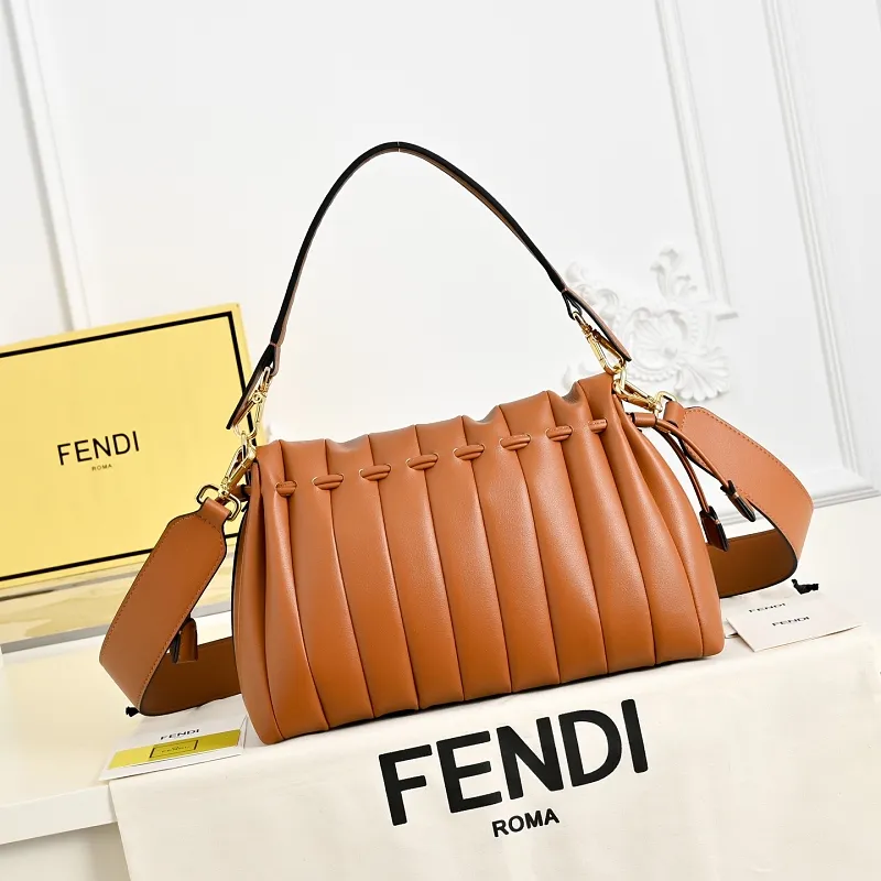 All Categories Fendi Women's Bags (Fendi) Fendi 1108