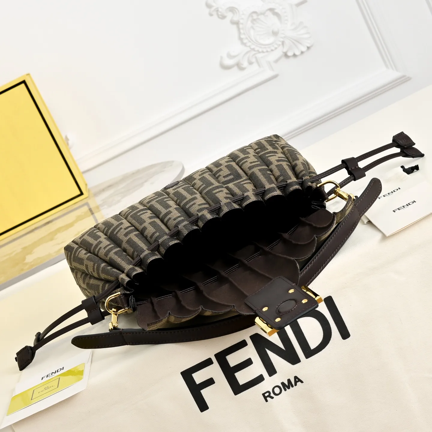All Categories Fendi Women's Bags (Fendi) Fendi 1108