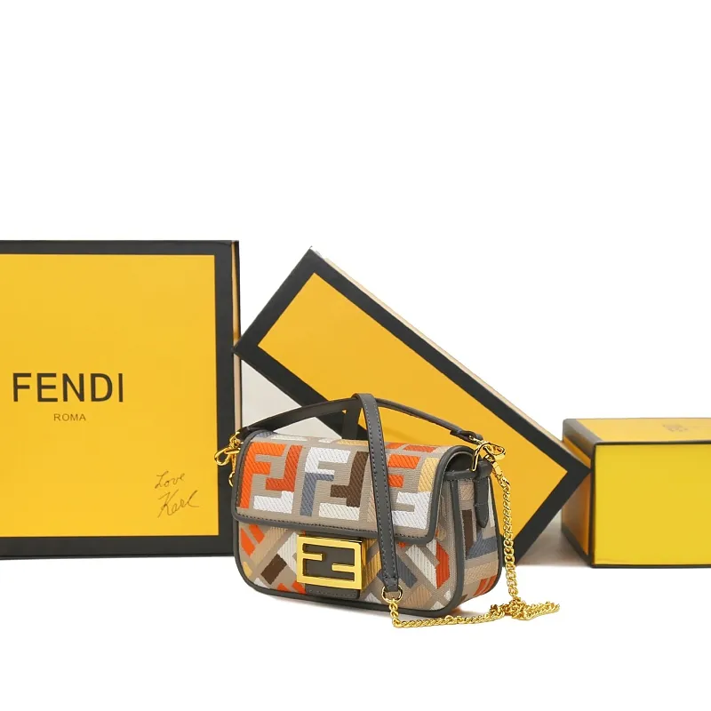 All Categories Fendi Women's Bags (Fendi) Fendi 205