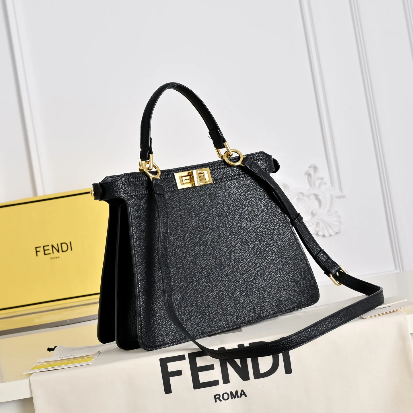 All Categories Fendi Women's Bags (Fendi) Fendi 3339