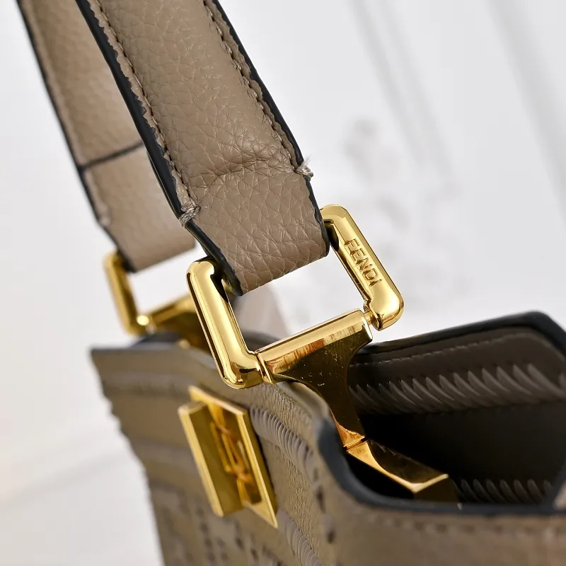 All Categories Fendi Women's Bags (Fendi) Fendi 3339