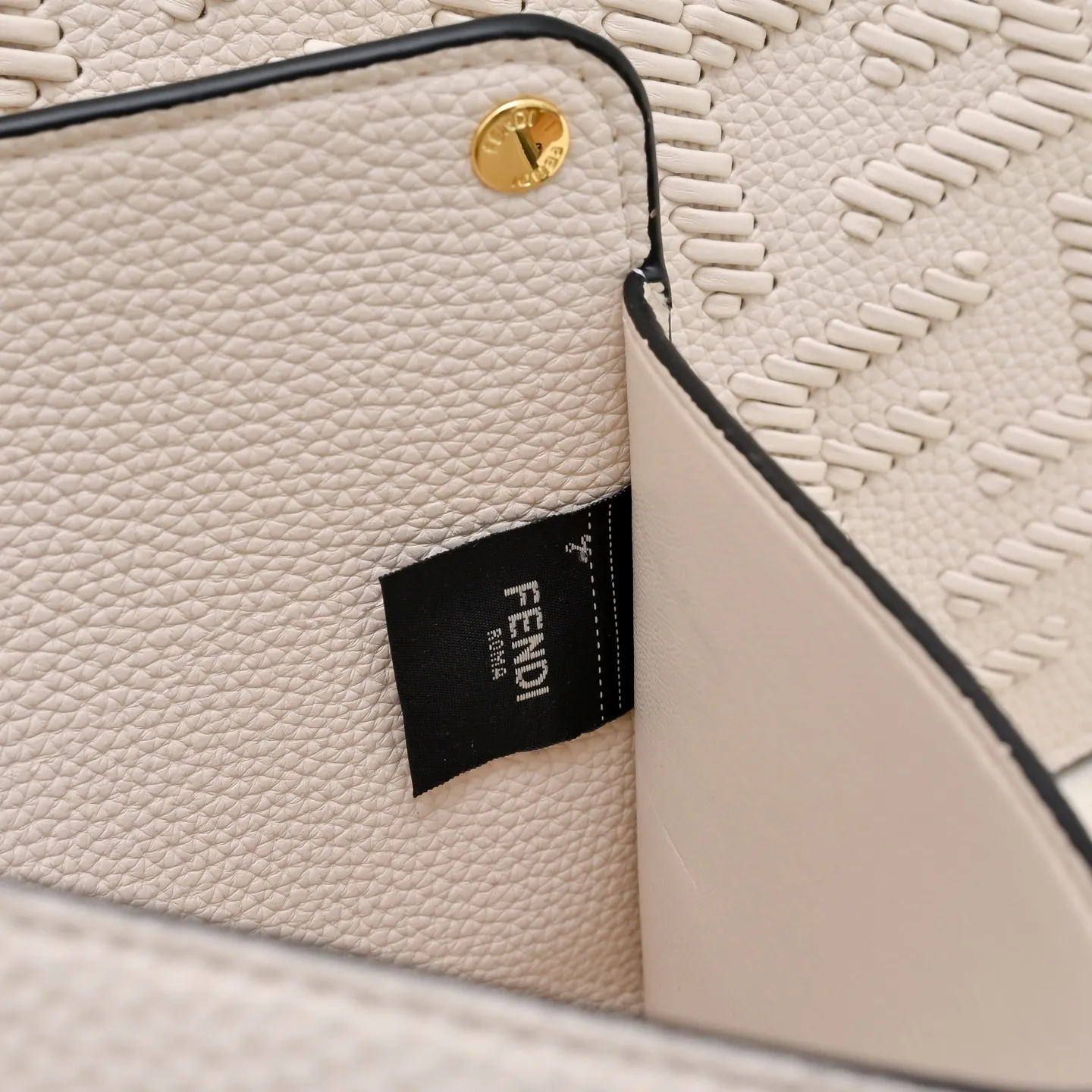 All Categories Fendi Women's Bags (Fendi) Fendi 3339