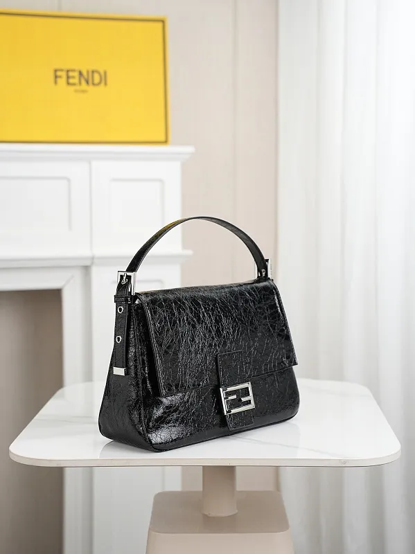 All Categories Fendi Women's Bags (Fendi) Fendi 7701