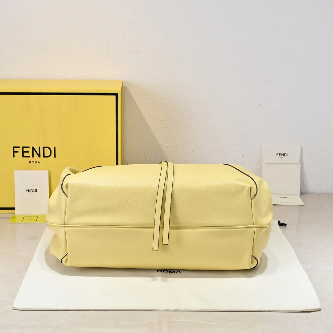 All Categories Fendi Women's Bags (Fendi) Fendi 5502