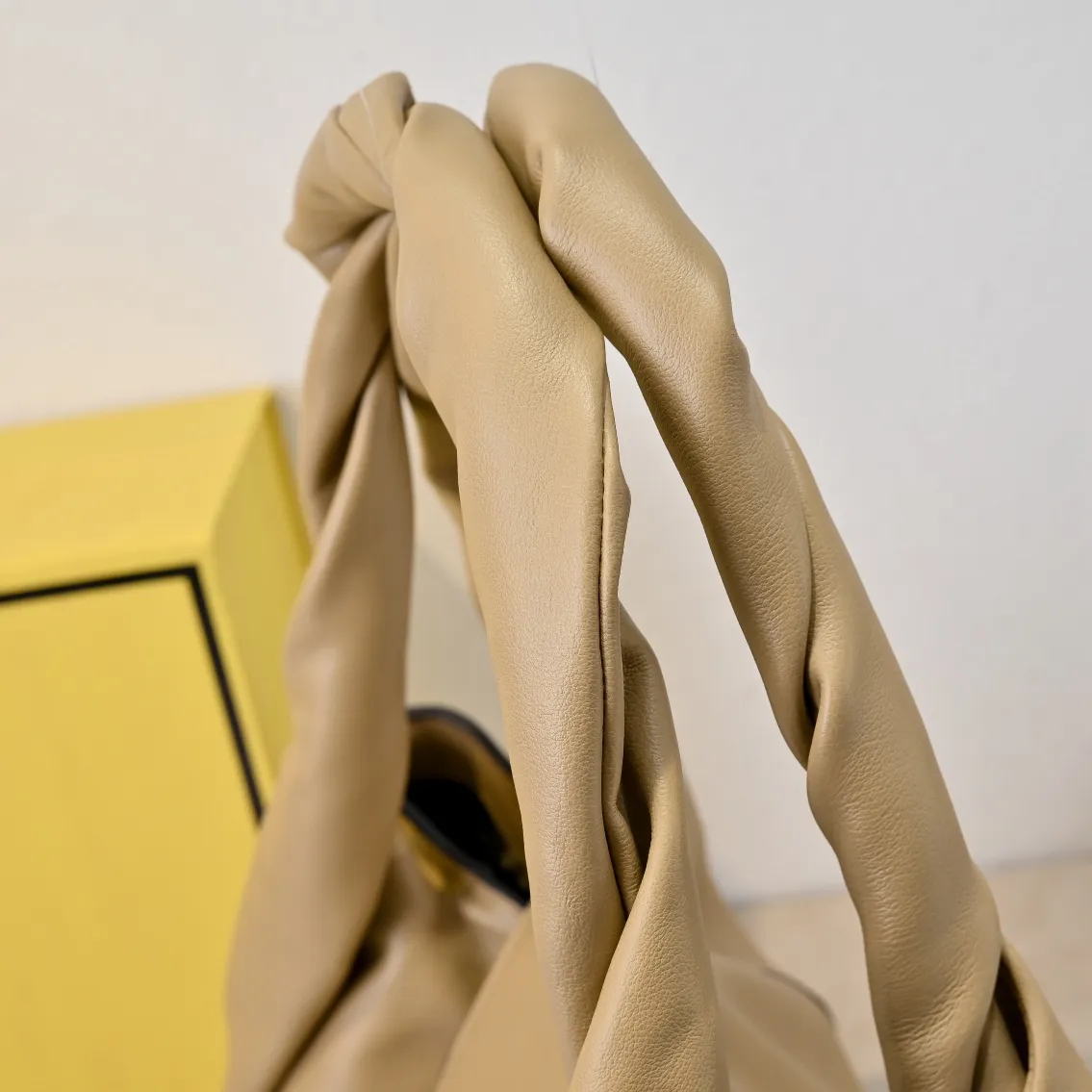 All Categories Fendi Women's Bags (Fendi) Fendi 5502