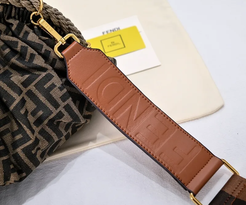 All Categories Fendi Women's Bags (Fendi) Fendi 7739