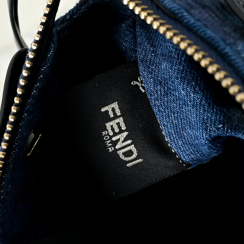All Categories Fendi Women's Bags (Fendi) Fendi 1105